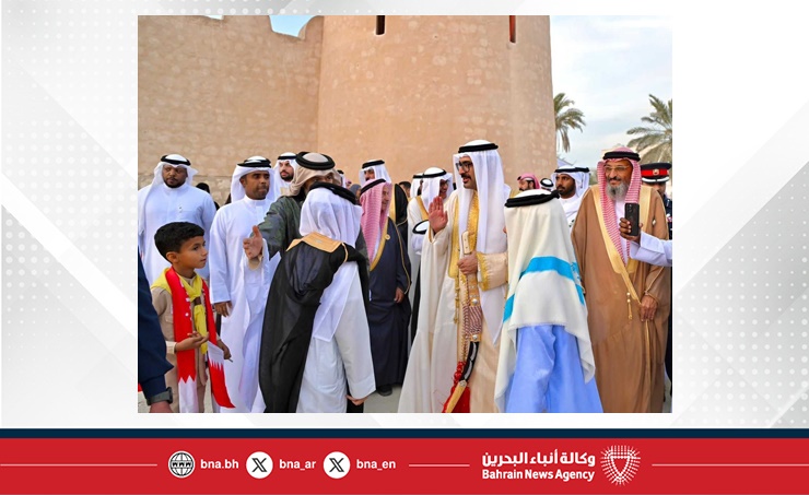 سمو محافظ المحافظة الجنوبية يحضر عرضة واحتفال أهالي الرفاع بالأعياد الوطنية